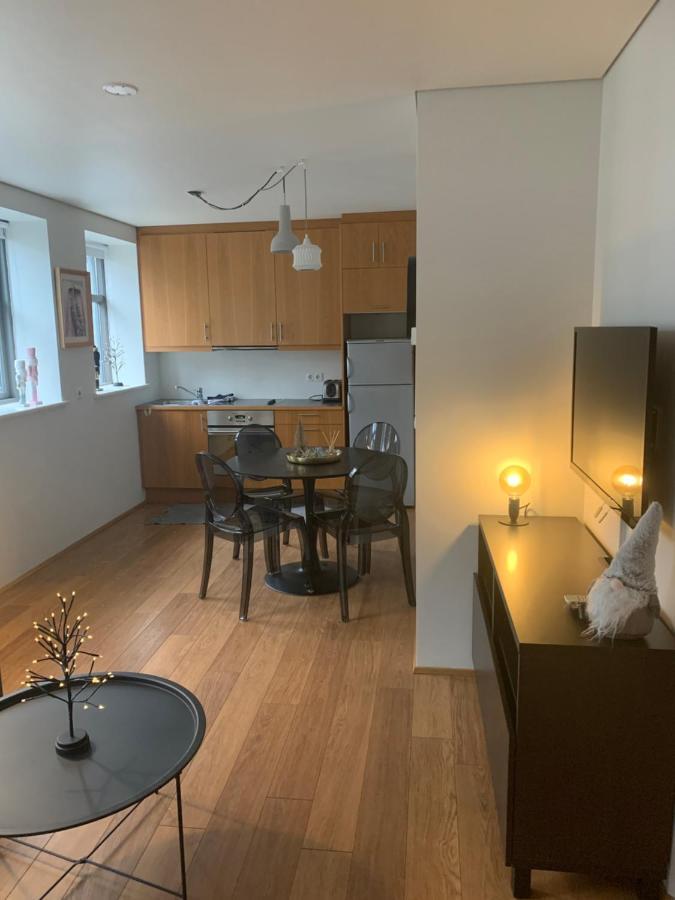 Mengi Apartments Reykjavík Exteriör bild